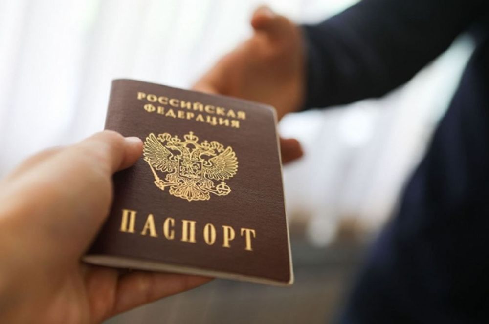 Уважаемые граждане, получающие социальные выплаты и не имеющие паспорта гражданина Российской Федерации!.