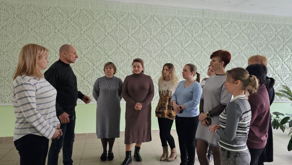 Встреча с депутатом Геннадием Маюровым .
