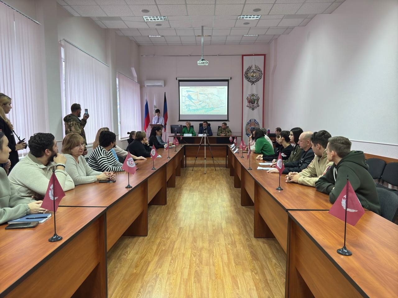 В Автомобильно-дорожном институте прошла встреча, посвященная памятным датам.