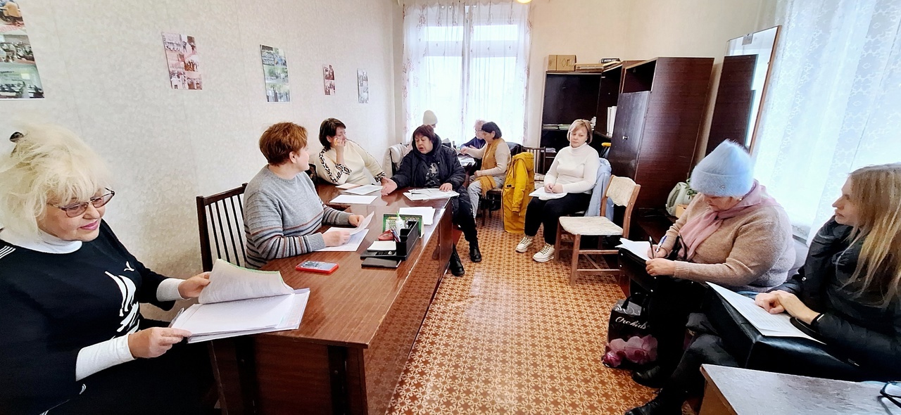 В Горловском городском центре здоровья состоялось учебное занятие с инструкторами по гигиеническому воспитанию.