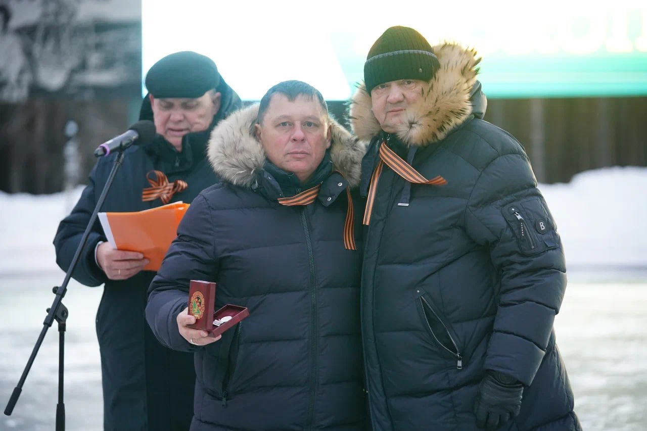 Иван Приходько принял участие в открытии стелы «Город трудовой доблести» в Прокопьевске.
