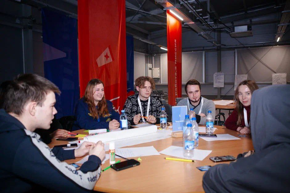 Представители из Горловки приняли участие в семинаре в Бердянске.