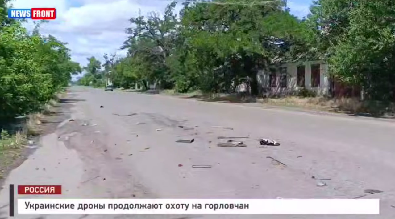 Украинские боевики продолжают охоту на транспорт горловчан.