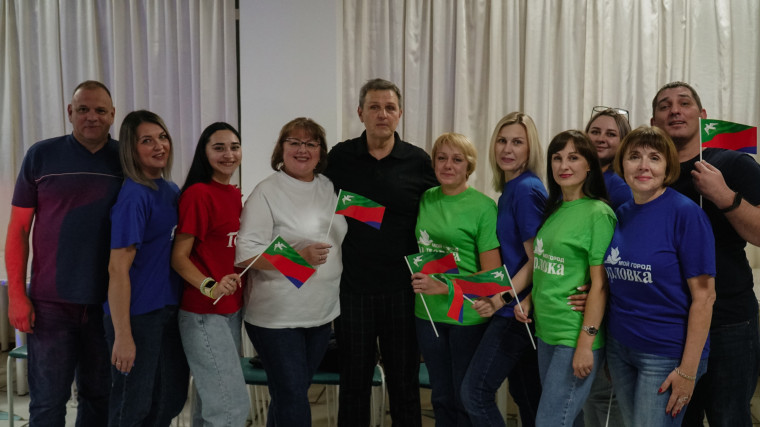 Делегация представителей культуры городского округа Горловка приняла участие в Республиканском слёте работников культуры Донецкой Народной Республики «Душа Донбасса». Делегация представителей культуры городского округа Горловка приняла участие в Республиканском слёте работников культуры Донецкой Народной Республики «Душа Донбасса».
