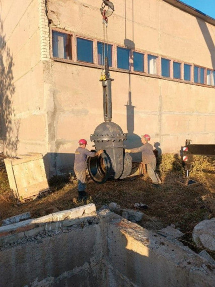В Горловке провели планово-предупредительные ремонты на объектах водоснабжения. В Горловке провели планово-предупредительные ремонты на объектах водоснабжения.