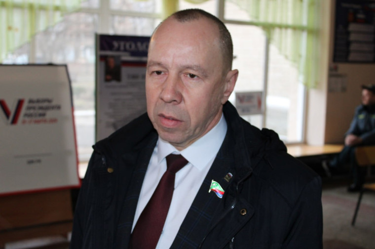 Директор ФИЛИАЛ «ГОРЛОВКАТЕПЛОСЕТЬ» ГУП ДНР «ДОНБАССТЕПЛОЭНЕРГО» Сергей Лидванов о важности голосования в рамках Федеральной программы «Формирование комфортной городской среды». Директор ФИЛИАЛ «ГОРЛОВКАТЕПЛОСЕТЬ» ГУП ДНР «ДОНБАССТЕПЛОЭНЕРГО» Сергей Лидванов о важности голосования в рамках Федеральной программы «Формирование комфортной городской среды».