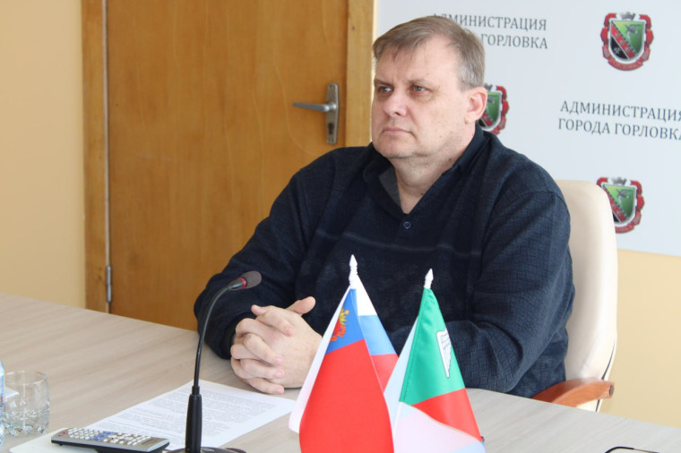 Состоялся телемост между Управлением по физической культуре, спорту и молодежной политике администрации города Прокопьевска и сектором физической культуры, спорта, туризма администрации городского округа Горловка. Состоялся телемост между Управлением по физической культуре, спорту и молодежной политике администрации города Прокопьевска и сектором физической культуры, спорта, туризма администрации городского округа Горловка.