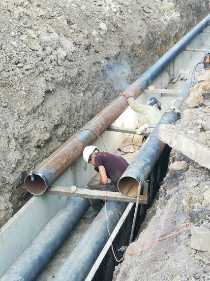 Кузбасс за 2024 год обновил 9 участков сетей водоснабжения в Горловке. Кузбасс за 2024 год обновил 9 участков сетей водоснабжения в Горловке.