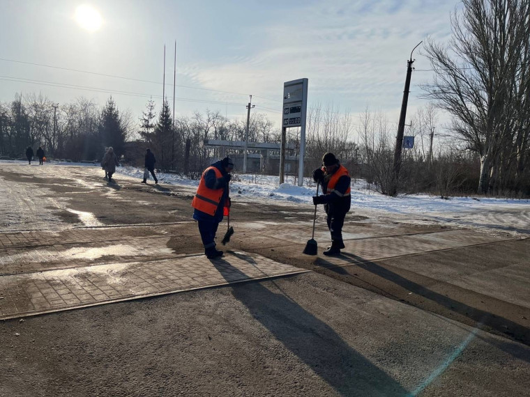 МУП «Простор» ежедневно выполняет все необходимые работы по содержанию городских улиц. МУП «Простор» ежедневно выполняет все необходимые работы по содержанию городских улиц.